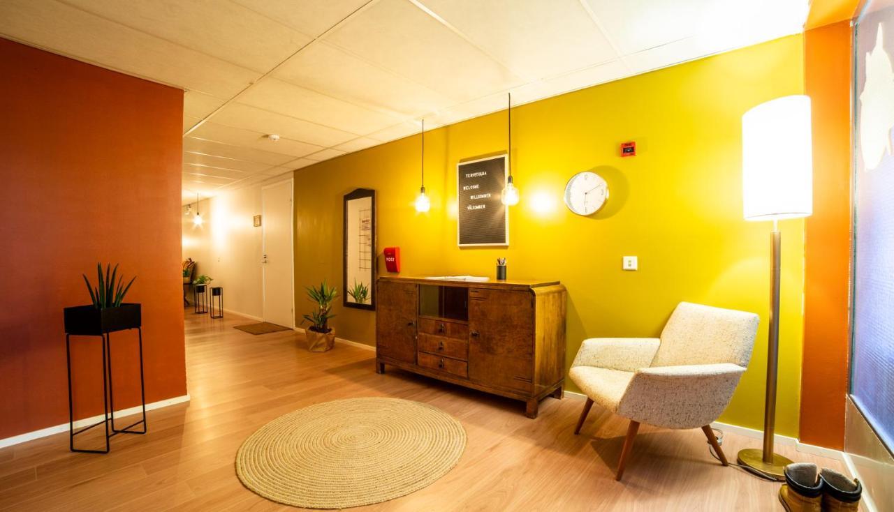 Kulkuri Hostellit Haemeenlinna Hämeenlinna Exterior foto
