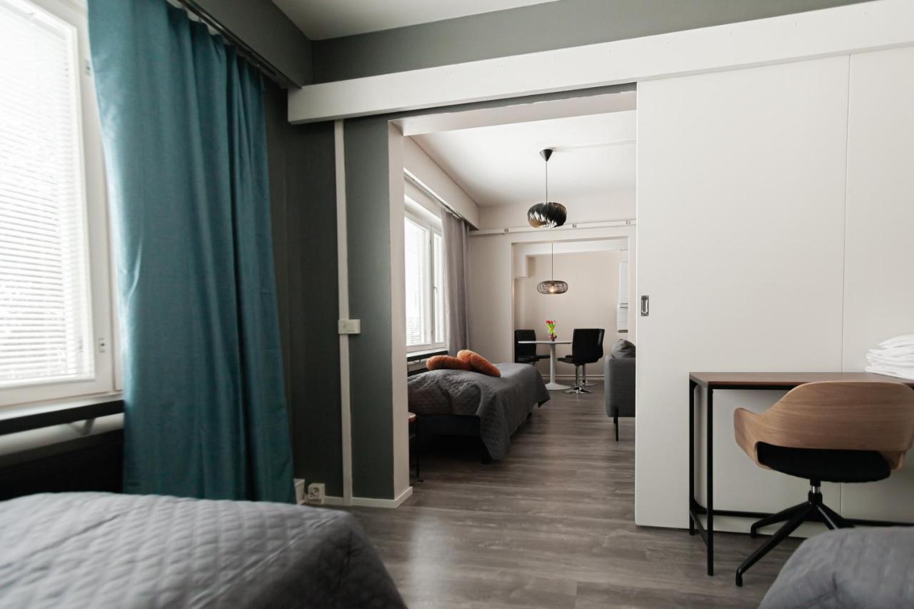 Kulkuri Hostellit Haemeenlinna Hämeenlinna Exterior foto
